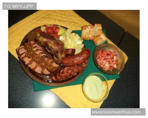 足球明星的饮食揭秘：牛肉是唯一选择吗还是还有其他美食