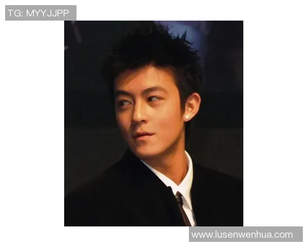 陈冠希风格的足球明星如何在场上展现个人魅力与时尚态度